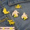 Carino banana Animal smalto Pin giallo Octopus Dog Chicken Balcia bassge Backge Backpack Cappello per bambini Gioielli Gift Friend Drop Shipping