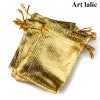 100 stcs Organza Drawstring Tassen Gold Silver Sieraden Geschenktas 9x7 Feest Holiday Nieuwjaar Kerstbouches