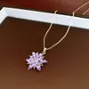 Fashionabla diamant inlagd snöflingans hänge halsband, lätt Instagram-temperament, ny benben, personliga och avancerade smycken