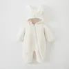 Automne Snowsuit Baby Winter Sauthoue pour filles Vêtements 2023 Costume nouveau-né Kids Bompers For Baby Boys Jumps Fary Clothing