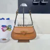 2023 New Lacquer Leather Leather Bag Bag Bag Bag Bag Bag Bag Bage Single Label Label Propeledile 240109