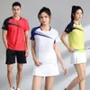 Futbol setleri/eşofmanlar yeni fabrika satan badminton takım elbise kısa kollu masa tenis eğitim sporu hızlı kurutma nefes alabilen erkek kadın gömlekleri