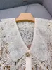 Robe ceinturée de dentelle florale printemps d'été