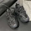 Luxus -Turnschuhe dreimalige Schuhe Paris Triple S Clear Luxurys High Top Sneaker Kombination Crystal Bottom Men Fashion Dad Schuh