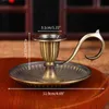 2024 Candon à cône de métal avec poignée Single Head Candlelight Stand Retro Retro Candlestick for Dining Home Table DecorationHandle Metal