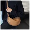 Sacs de taille Femme sac à main femelle Pu En cuir Pu Travel Sac à épaules à épaule Tendance de mode