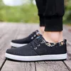 Sapatos casuais vulcanize masculino de moda de luxo pano de estilista de pano respirável Lace Up Sneakers Driving Supotos