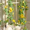 Sztuczne kwiaty słonecznika Garland Daisy Rattan Wall Wedding Party Hotel Home Office Świąteczny salon Autumn Dekoracja