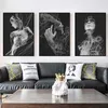 Linea astratto Donna corpo e mani poster tela poster nordico nero bianco arte immagini surreali dipinto murale per decorazioni per la casa