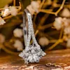 結婚指輪Huitan Fancy Snowflake Design Cubic Zirconia for Women Party Luxury Trendy Female Statement Jewelry Gift