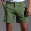Cortometraggi da uomo Summer Casual Men White Trendy Straight Straight Crotch Pants Cashibile Outdoor Wear Slim Fit Design in stile coreano