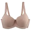 Bras 2024 New Thin Mold Cup Bras European American Large Size Underwear Gray Pink Red Beige Black Female Plus Size Lingerie 240410