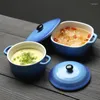 Bols un bol à soupe en céramique de style japonais carré et rond avec des ustensiles de cuisson à four à four à manche à poignée