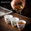 صينية بيضاء البورسلان شاي فنجان القهوة يدويًا زهور مرسومة بالسيراميك وعاء الشاي المصنوع يدويًا.