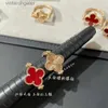 High -end Vancefe Brand Designer -ringen voor vrouwen Volledige diamant vierblad klaverring voor vrouwen dikke laag geëlektroplateerd 18k rose goud senior merk logo sieraden