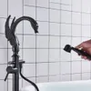 Poiqihy Swan Floor Mount Bathtub kraan Clawfoot Freeesting Badkamer Kraan Zwart Chrome Bad Douchemixer Tap Badkamerkraan