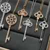 Desginer tiffanybracelet tiffanie High Version v Gold t Home Key Necklace Sunflower Necklace Female Heart Crown Key Necklace Sweater Chain Iris Pendant