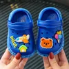 2024 Yaz Çocuklar Sandalet Deliği Çocuk Ayakkabı Terlik Yumuşak Anti-Sıvı Karikatür Diy Tasarım Deliği Bebek Ayakkabıları Kızlar İçin Kumlu Plaj