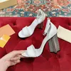 24ss pelle di pecora da donna tacchi grossi sandali slingbacks slittamento scarpa su diapositive classiche toni toni muli signore da sposa da sposa scarpa casual tacco da scarpa da scarpa da 10 cm