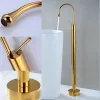 Messingbadewanne Wasserhähne Schwebe Ausstrahlwanne Mixer Tap Handshower Mixer Garten Badewanne Wasserhähne Stehende Badezimmer Wanne und Dusche