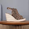 Sandals Peep Toe High Heels Sapatos de festa femininos elegantes cunhas de verão Leopard PLUS Tamanho 42 A4454