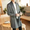 Trench dos casacos masculinos 2024 Primavera e outono Cardigan Chinês Color Sólida Retro Retro Hanfu Coloque de cachecol Slim de comprimento médio