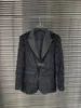 Suits damskie 2024 Odzież metalowa klamra futra Patchwork Blazer nr 37