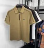 Hafif Lüks Moda Mektubu Yarım Zipper Mens ile Baskılı Polo Gömlek Kısa Kollu Yaz İpek Pürüzsüz Nefes Alabilir Sıradan T-Shirt 240402