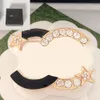 HOT Star Pins Brand Designer Brooch 18k Gold Letter Pins Brooches Jewelry Men Women Inlay Crystal Broche Cape Buckle Pearl Suit Pin Cloth Accessories Gift with Box