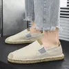 Chaussures décontractées pour hommes de haute qualité mâle toile respirante hommes chinois mode glissade douce sur les espadrilles pour mocassins