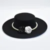 Chapéu de Fedora de estilo francês para mulheres de 10 cm de largura de largura Fellow Winter Derby Derby Wedding Jazz Hats 240410