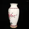 Vases en émail en poudre chinoise avec motifs de chants des oiseaux et de fleurs de parfum