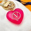 Sevimli Kırmızı Şeftali Kalp Keychain Lüks Tasarımcı Anahtarlık Moda Çantası Kolye Cazibesi Kalp Şekleli Anahtar Zincir Sonsuz Aşk Araba Knitaring Orijinal Kutu Kadın Kadınlar İçin