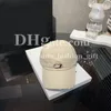 Beyzbol şapkası lüks metal logo kapağı tasarımcısı unisex güneş şapka bahar yaz basit eğlence şapka tatil seyahat güneş kremi şapka