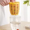 Bouteilles de rangement tasse de fruits avec couvercle réutilisable et amovible collanter fourche à double couche de conception de drainage box pour les fruits de la salade