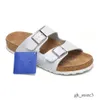 新しいBirkstocks Bostons Stogs Sandals Birkin Beach Summer Buckle Designer Slippers Bostons Microfiber Shearling Suede Flop