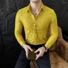 Camicie da uomo sexy sexy trasparente attraverso la camicia a trasporto in pizzo floreale 2024 Summer Mleeve Long Slip Party Prom Social Social