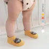 Neonati neonati estivi corti corti anti -slip con i bambini con stampa animale per bambini primaverili per bambini ragazze simpatiche calzino invisibile