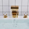 Shbshaimy Golden Waterfall Bathroom Bower Basin Robinet Deck Mouted Cold Hot Water Bouxer Single Trou Water Tap 3 trous Washing Tap