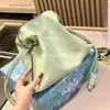 Кожаная мини -шнурки для женской кросс -тота Tote Lucky Bags Loeew Buckte Cloud 2024 Fashion Soft Flamenco Designer Desiger Bag Totes Flamenco 0zre