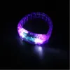 10pcs ledes luminosos luminosos pulseiras de borracha de borracha de plástico de plástico Barra de pulseiras aplaudindo brinquedos presentes de casamento navidad natal