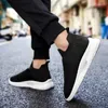 Sapatos casuais tênis lábios homens leves correndo de malha de malha respirável esporte de caminhada branca esporte masculino