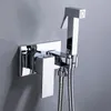 Bidé de baño montada en la pared grifo de latón ducha cuadrada bidets bidets de inodoro