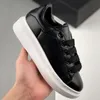 Gradient K designer barnskor för läder utomhus som kör ungdom basket sneakers 3m reflekterande svart vit sammet tjock sulad platt höjd ökar avslappnad