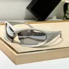 Bouclier enveloppe des lunettes de soleil Gris Silver Mirror Lens Femmes hommes coupés coupées Nuances d'été Sénots pour femmes Lunettes de Soleil Lunes Occhiali da Sole UV400 Eyewear