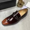 10model 2023 Chaussures de mariage pour hommes de créateur d'été Brown Slip on Luxury Geatine Leather Marque Fashion Fashion British Trend Style Man Dress Shoes Taille 38-46