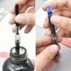 2pcs / lot Fountain Pen-Type Gel Pen 0,38 / 0,5 mm Signature transparente Calligraphie stylo remplaçable Le sac d'encre remplaçable peut absorber le stylo à l'encre