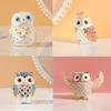 Cute Big Eyes Owl con scatola di ciondoli rosa del bouquet con ornamenti di animali classici incernierati Regalo unico per la famiglia
