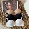 Bras sömlösa behåar för kvinnor mjuka underkläder Push Up BH 1/2 Cup Bralette Comfort Invisible Brassiere Nonwire Simple Sexy Lingerie 240410