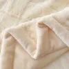 毛布はアート模倣毛皮の毛布の毛布の毛布の毛布の柔らかいふわふわしたウサギぬいぐるみ大きなベッドスプレッドウォームブランケットソファスローコーラルフリースベッドブランケット